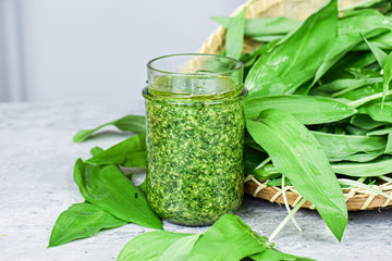Bärlauchpesto ohne Käse – einfach & haltbar machen (Vegan)